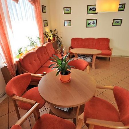 Pensjonat Fala Bed & Breakfast Ustronie Morskie Exterior photo